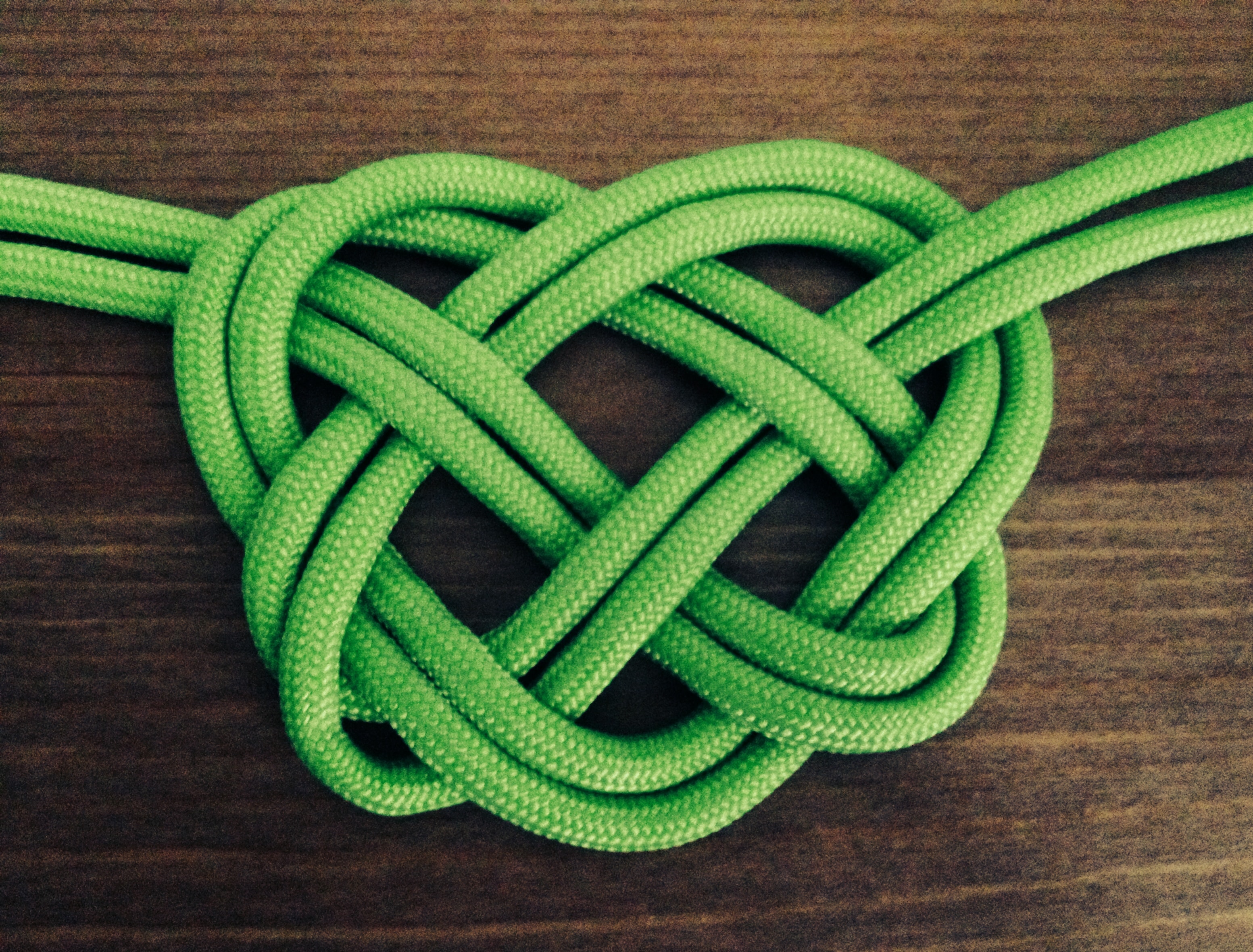 How to Make a Celtic Heart Knot Studio Knit