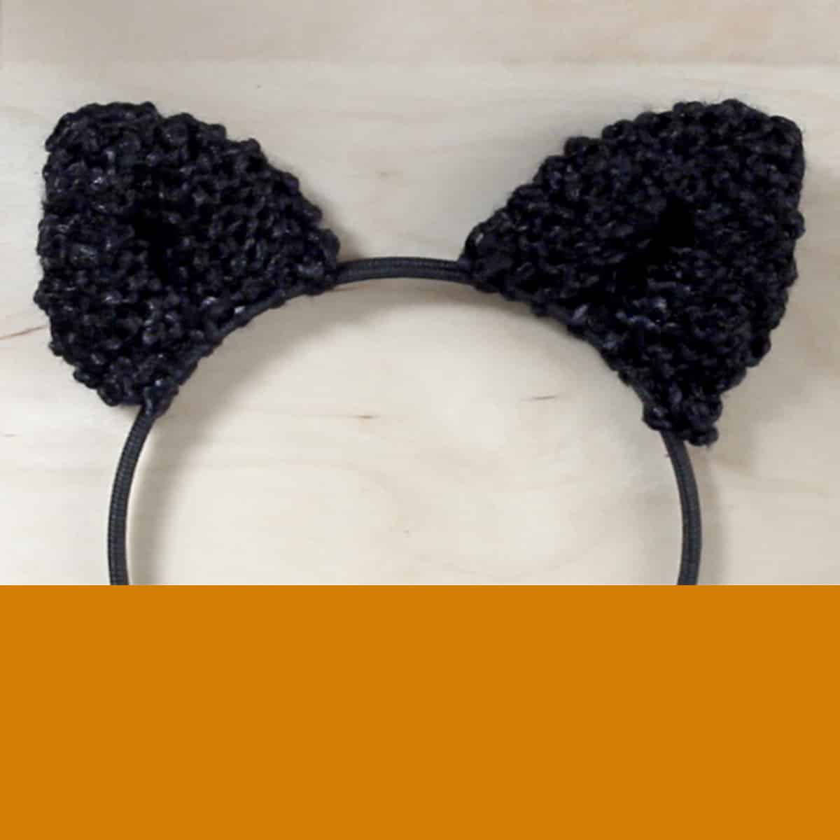 Cat Ears Headphones Cover pattern by Stacy Pamela  Crochet stitches for  beginners, Diy crochet projects, Crochet crafts