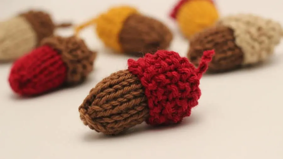 How to Knit Acorns | Knitted Softies for Beginning Knitters