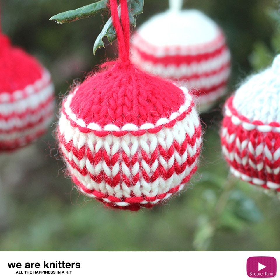 How to Knit Xmas Ball Holiday Ornament Pattern with Video