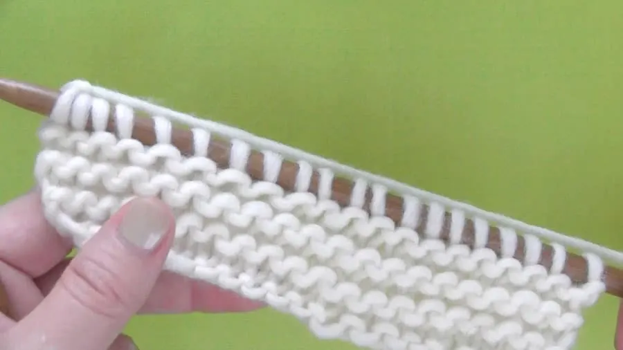 SWATCH - Learn How to KNIT STITCH in the Absolute Beginner Knitting Series by Studio Knit