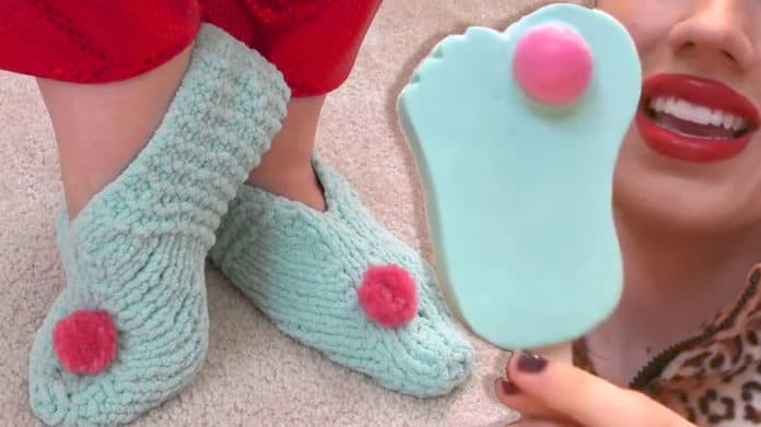 Froze Toes Knitted Slippers Pattern Studio Knit Froze Toes Knitted Slippers Pattern Studio Knit