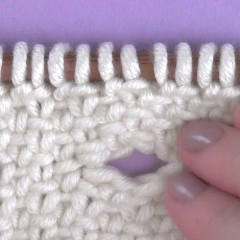 How to Knit Buttonholes (Knitting Technique)