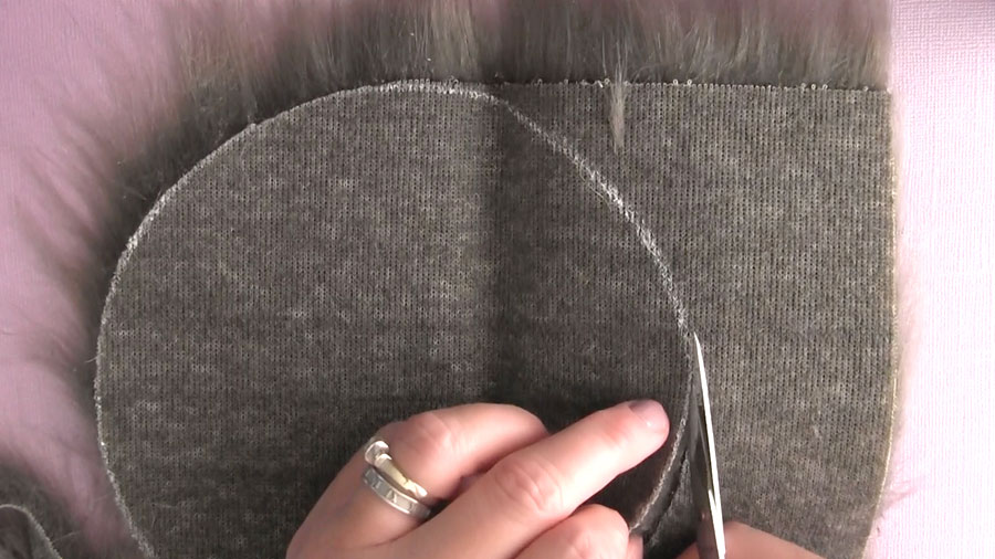 How to Make a Faux Fur Pom-Pom with Studio Knit | DIY Craft