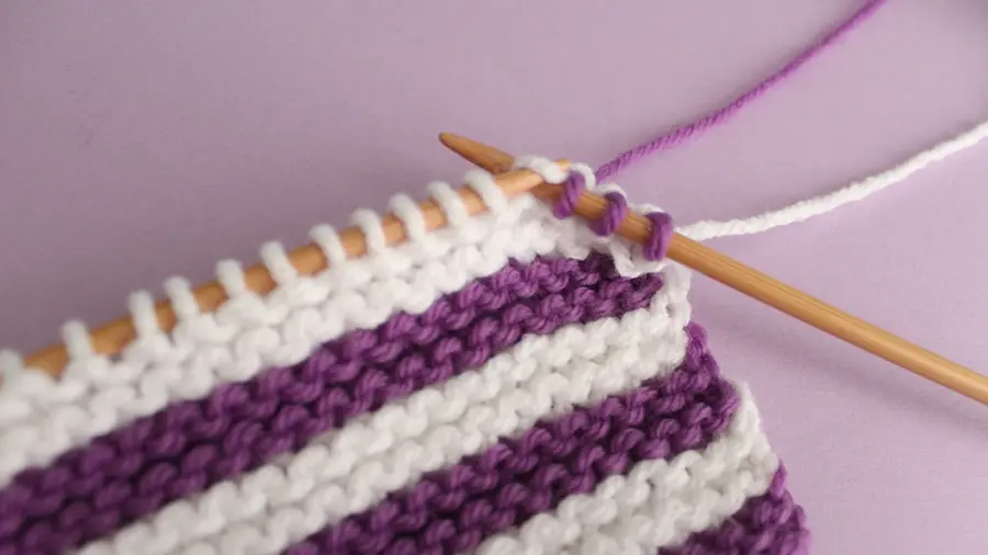 How to Knit Stripes with Studio Knit - Garter Stitch Pattern