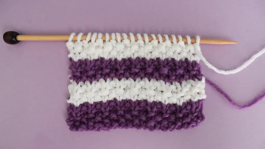 How to Knit Stripes with Studio Knit - Seed Stitch Pattern