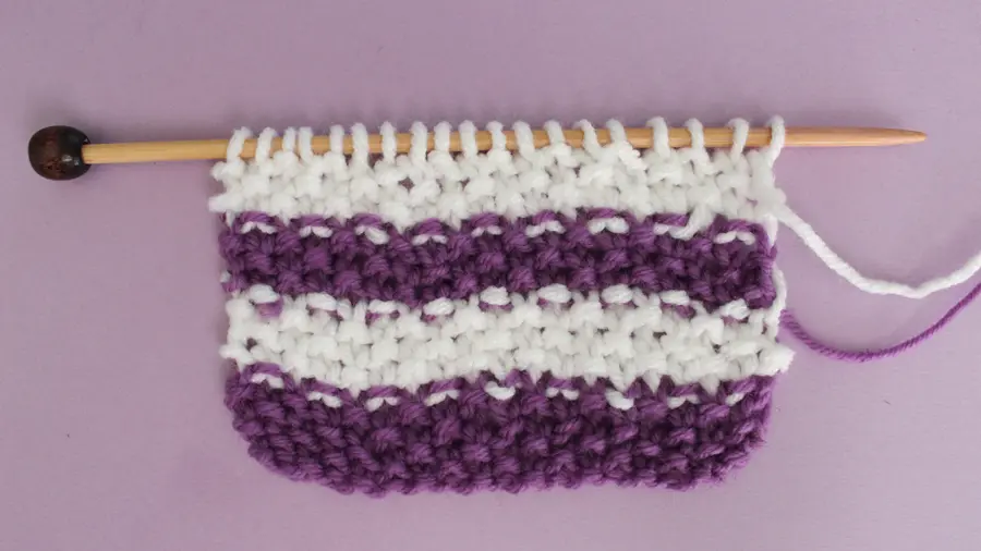 How to Knit Stripes with Studio Knit - Wrong Side of Seed Stitch Pattern