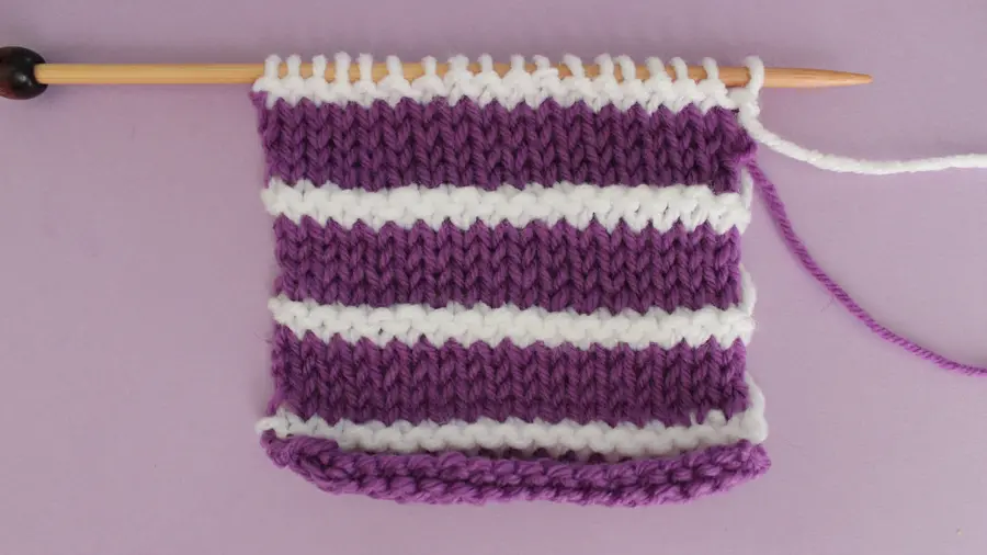 How to Knit Stripes with Studio Knit - Stockinette with Garter Stripes Stitch Pattern