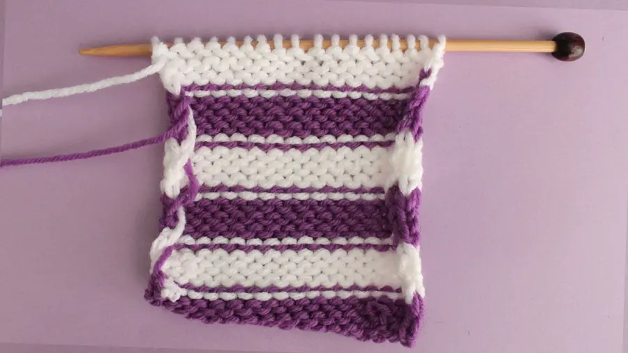 How to Knit Stripes with Studio Knit - Wrong Side of Stockinette Stitch Pattern