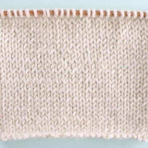 Stockinette Knit Stitch Pattern Easy for Beginning Knitters by Studio Knit with Video Tutorial #studioknit #knitstitchpattern
