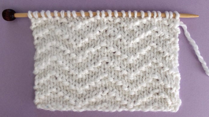 What is seed stitch in knitting in the round