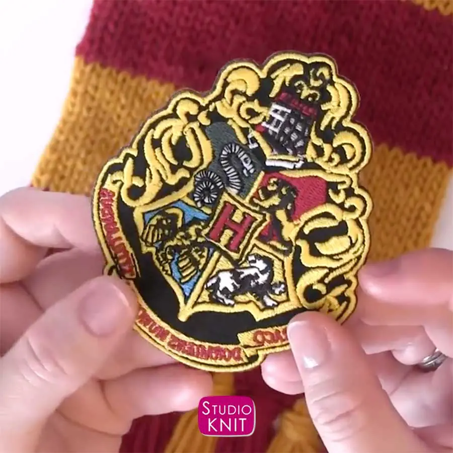 Harry Potter Scarf Knitting Pattern Gryffindor Patch