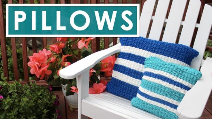 Knit a Pillow in Hurdle Stitch Pattern with Video Tutorial