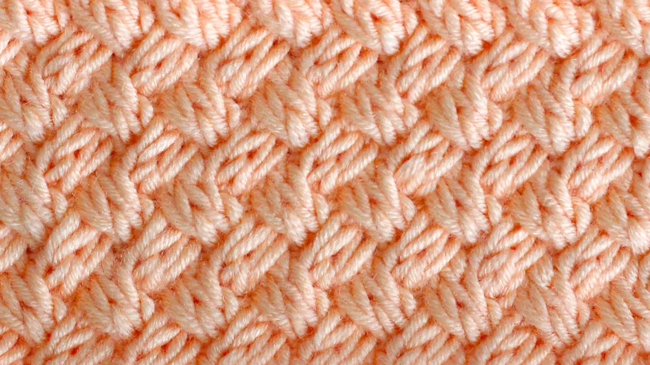 Diagonal Basketweave Cable Stitch