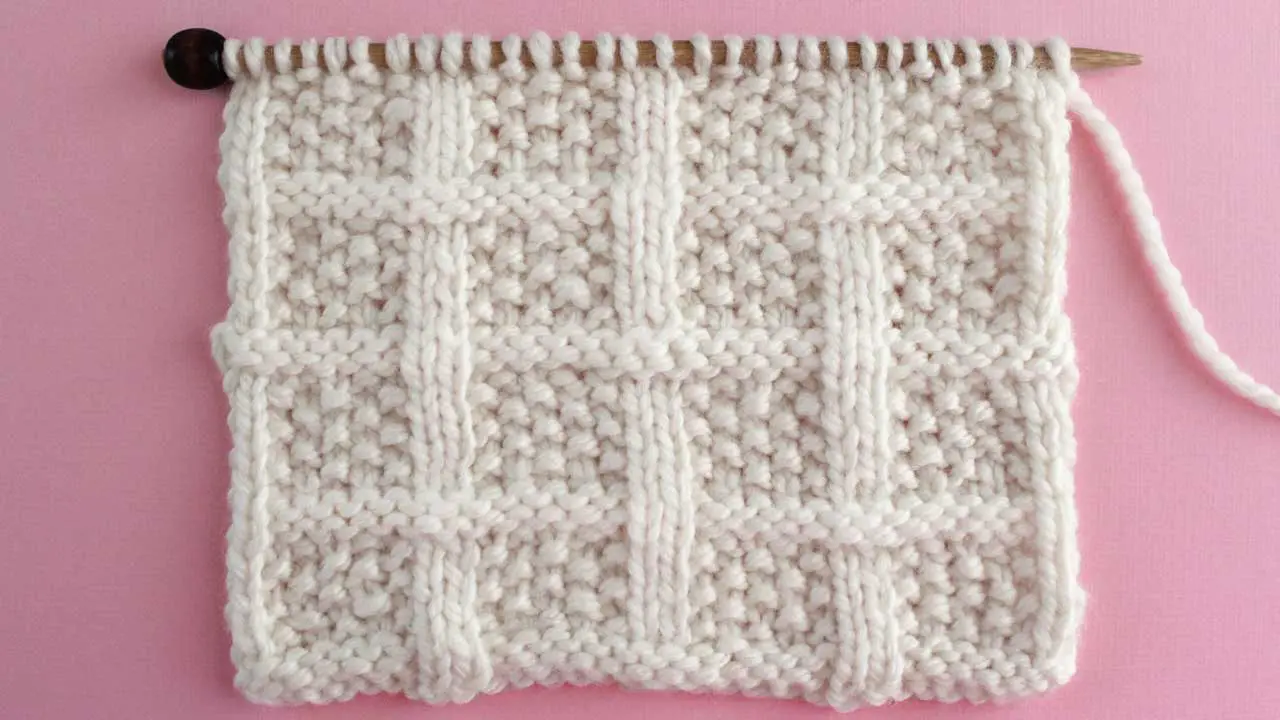 Lattice Seed Stitch Knitting Pattern