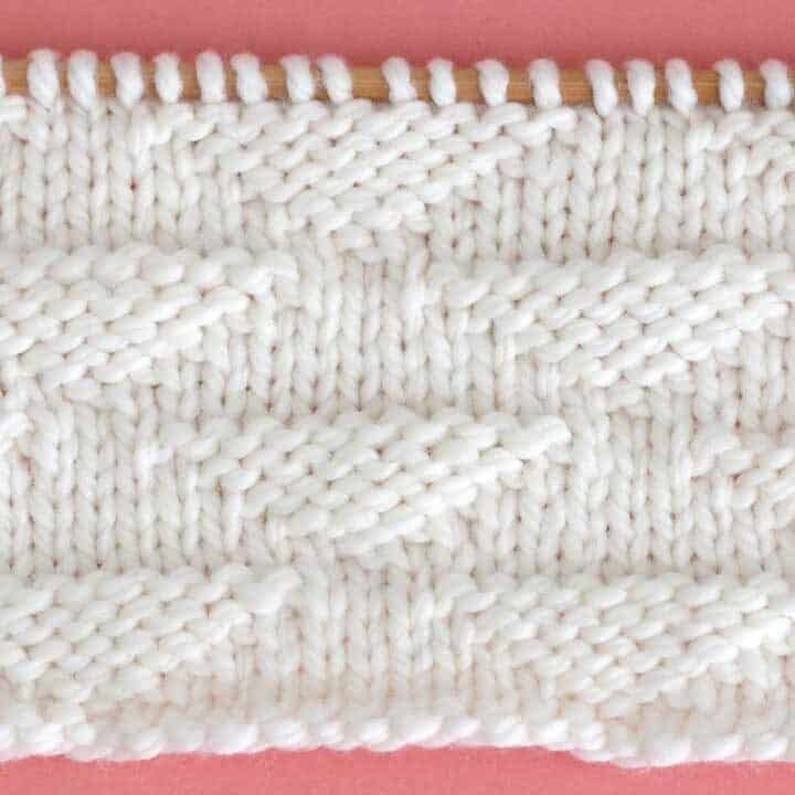 Pique Triangle Stitch Knitting Pattern