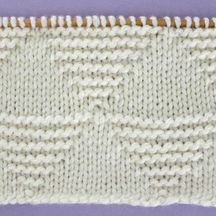 Large Stacked Triangle Stitch Knitting Pattern