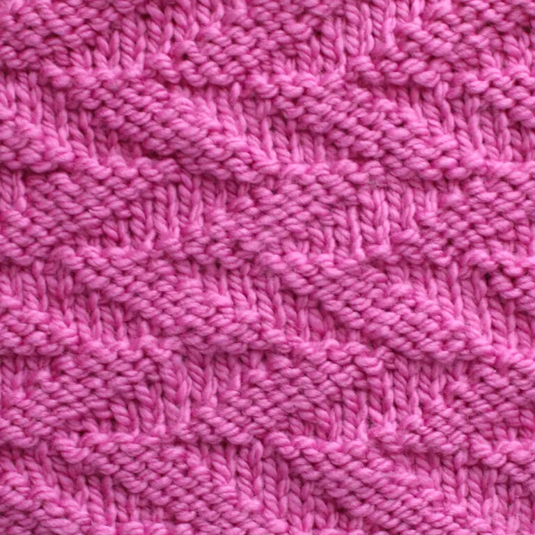 Cut Diagonals Stitch Knitting Pattern for Beginners