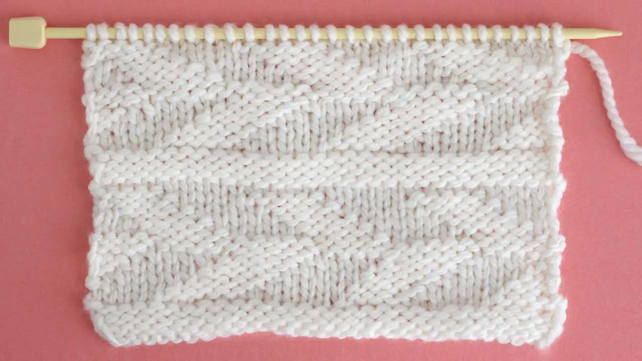 Embossed Leaf Stitch Knitting Pattern