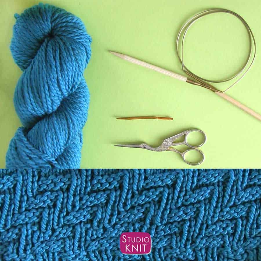 Tools to Knit a Scarf in Zigzag Pattern.