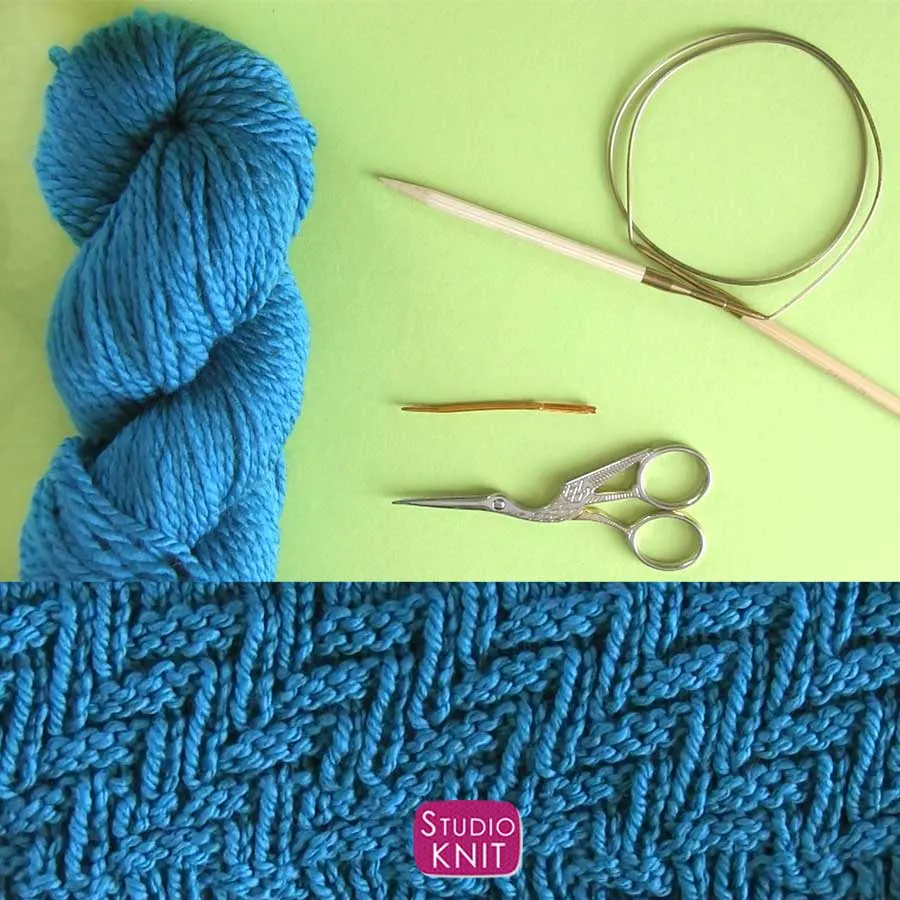 Tools to Knit a Scarf in Zigzag Pattern.