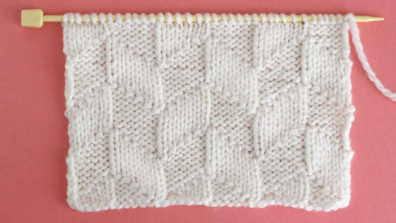 Parallelogram Stitch Knitting Pattern