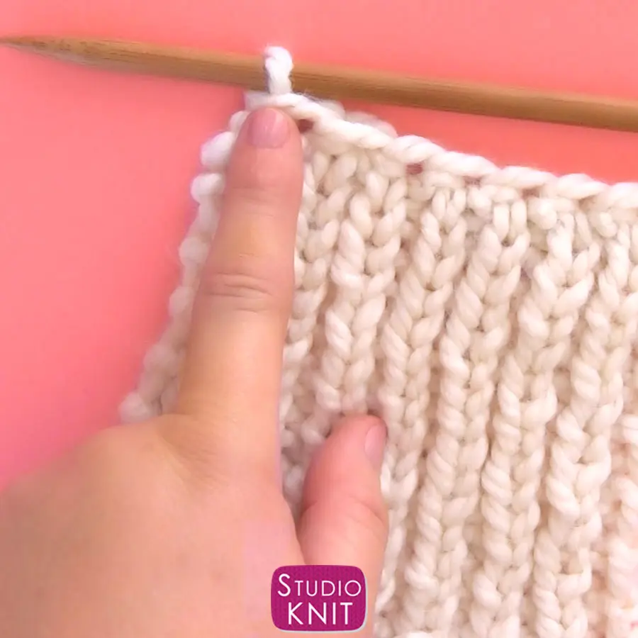 Last Loop of the Two-Row Bind Off Knitting Technique