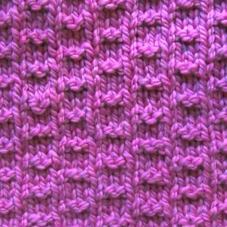 Double Fleck Stitch Knitting Pattern for Beginners