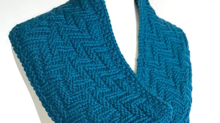 Knit-Pattern-Brilliant-Zig-Zag
