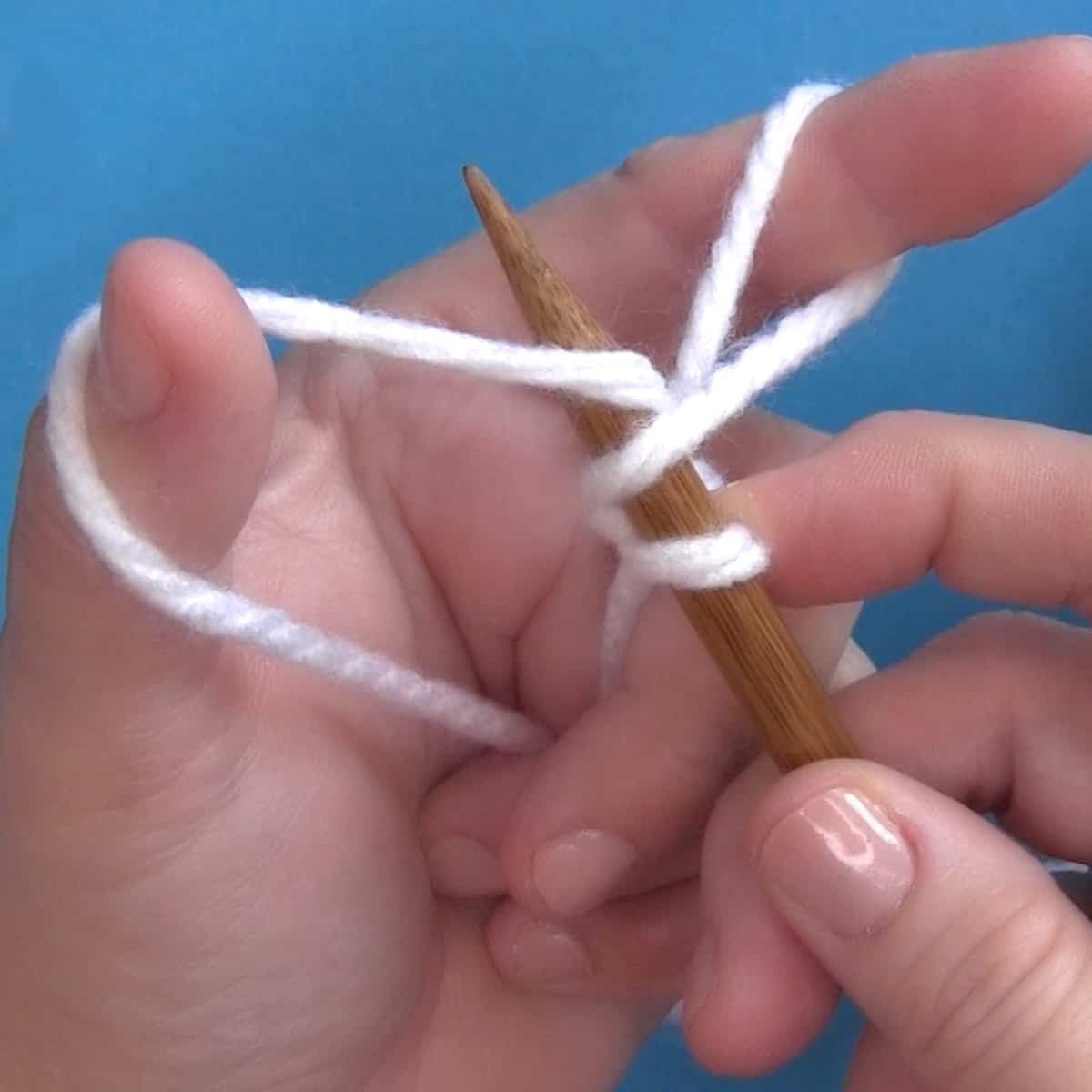 How to Long Tail Cast On Purlwise Studio Knit