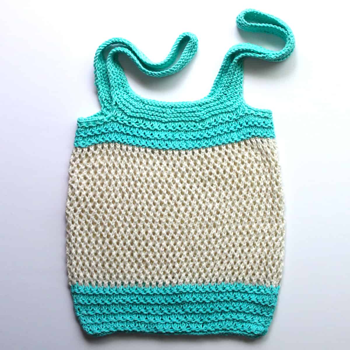 Small Size Market Bag in seabreeze blue and cream cotton yarn colors.