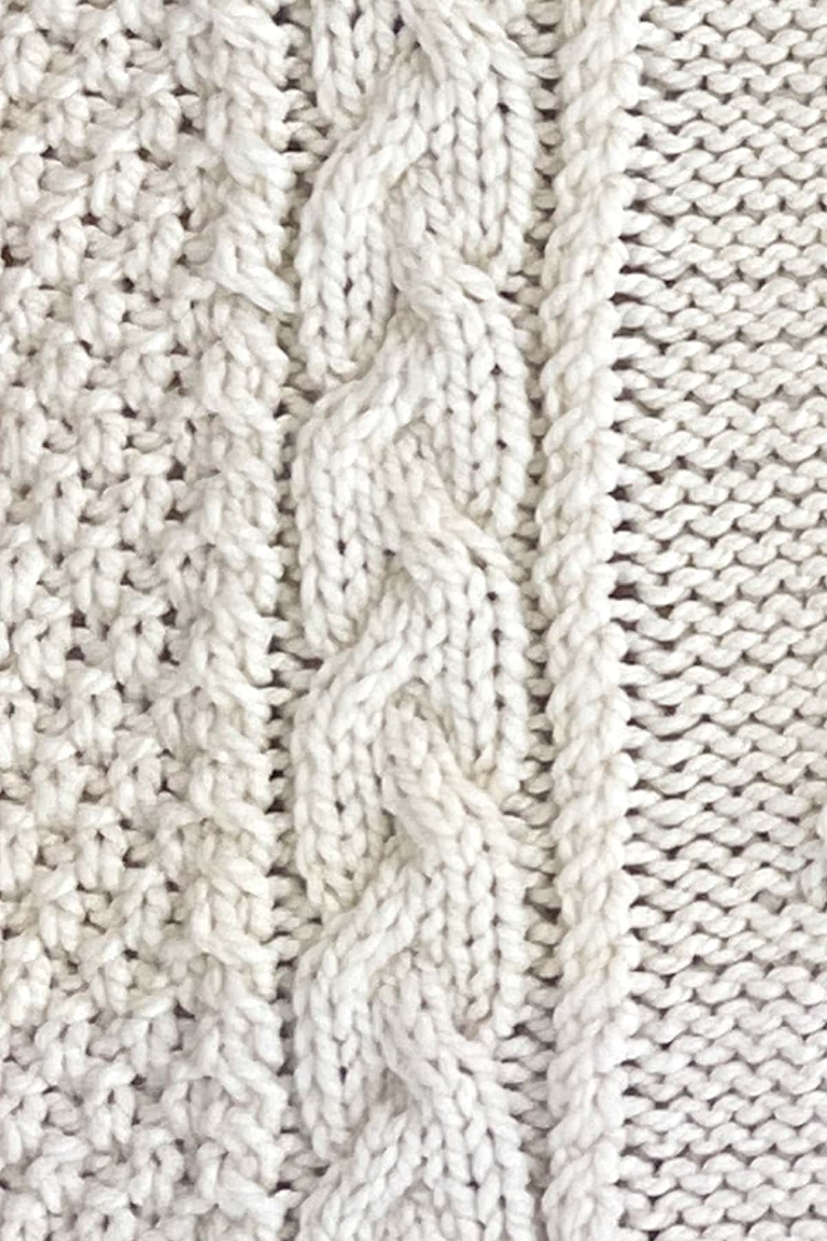 Rope cable stitch close-up.