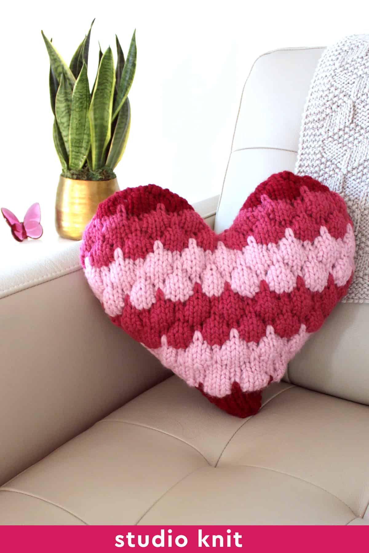Bubble Stitch Heart Pillow Knitting Pattern Studio Knit