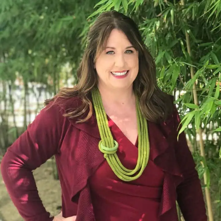 How to Knit a Birds Nest for Rescued Wildlife Animals Studio Knit