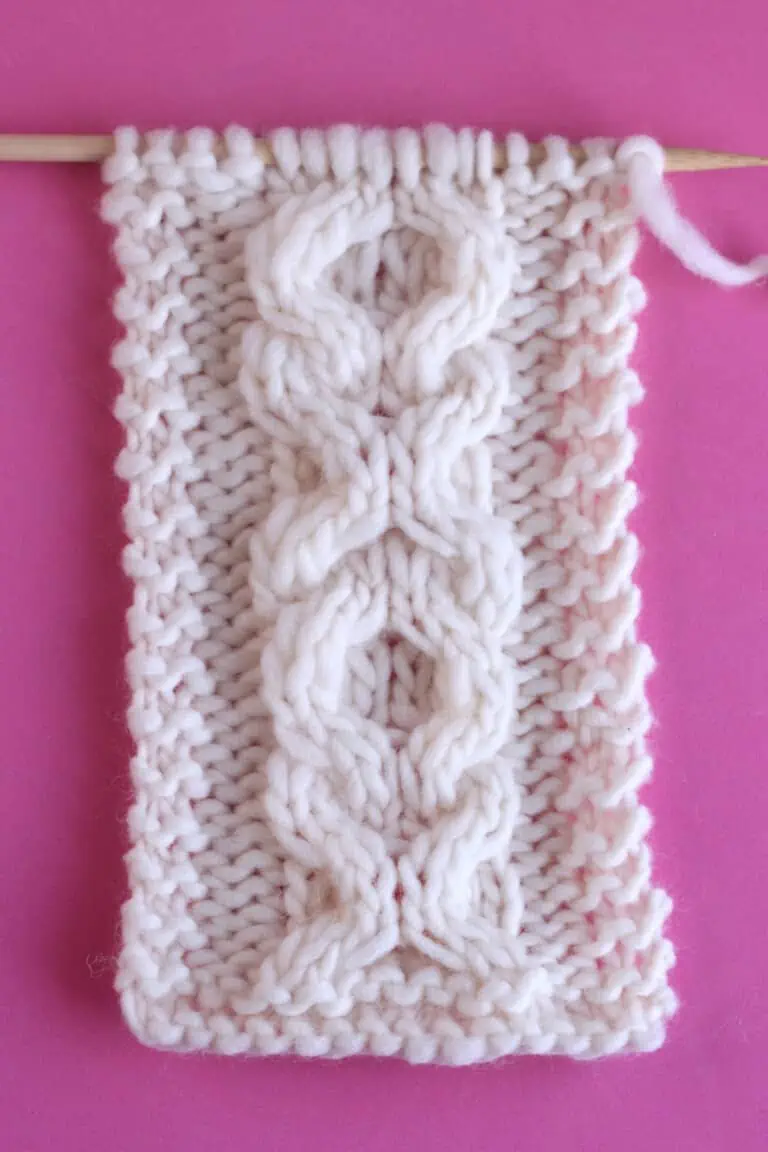 XO Cable Stitch Knitting Pattern (Hugs and Kisses)