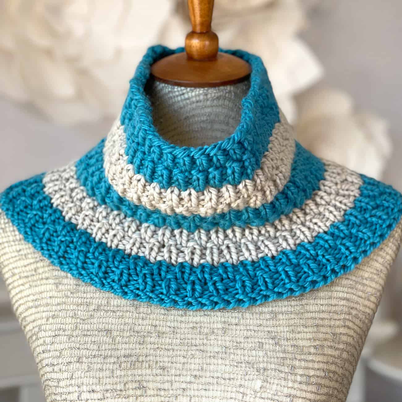 Swift Cowl Knitting Pattern (PDF Download)